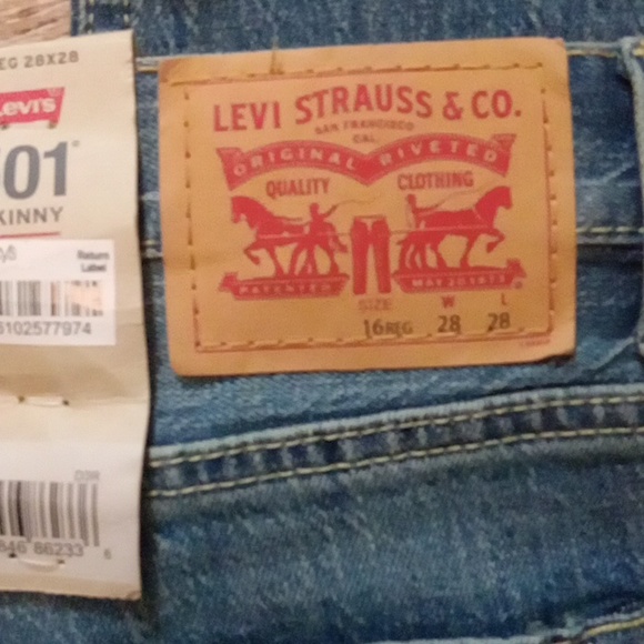 New with tags 501 Levi's boys 16 - Picture 3 of 4
